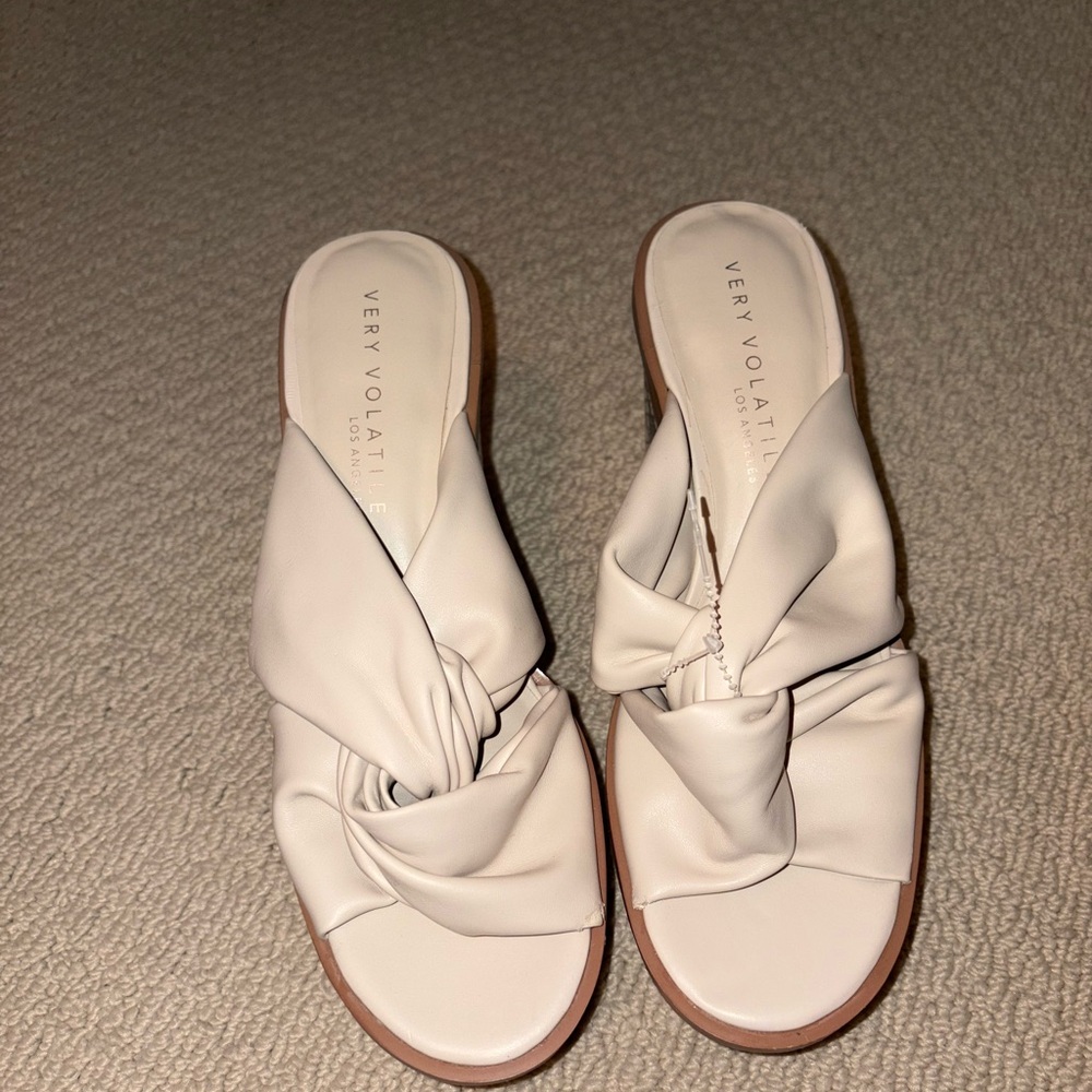 Very Volatile Cream Mules & Clogs